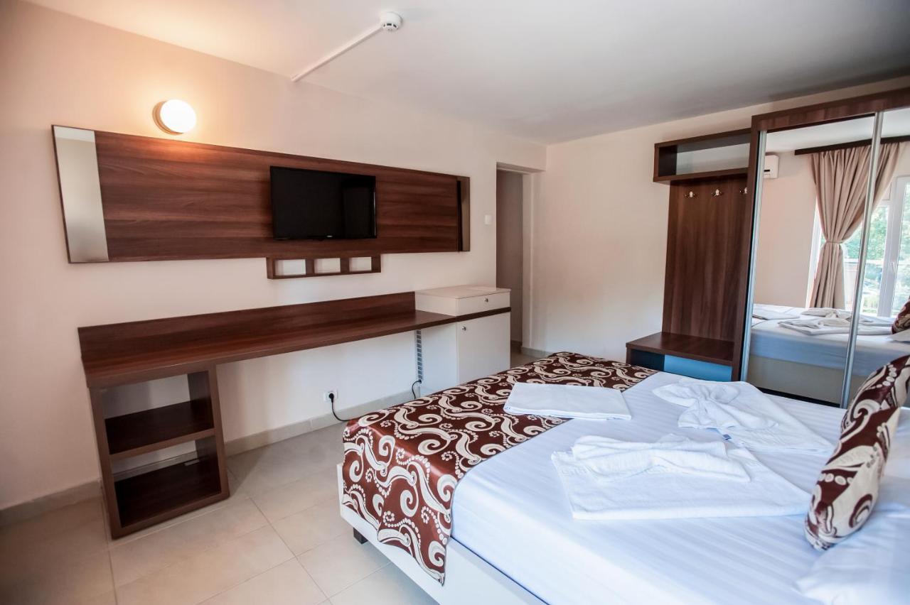 Jijo'S Hotel Mamaia Exteriér fotografie