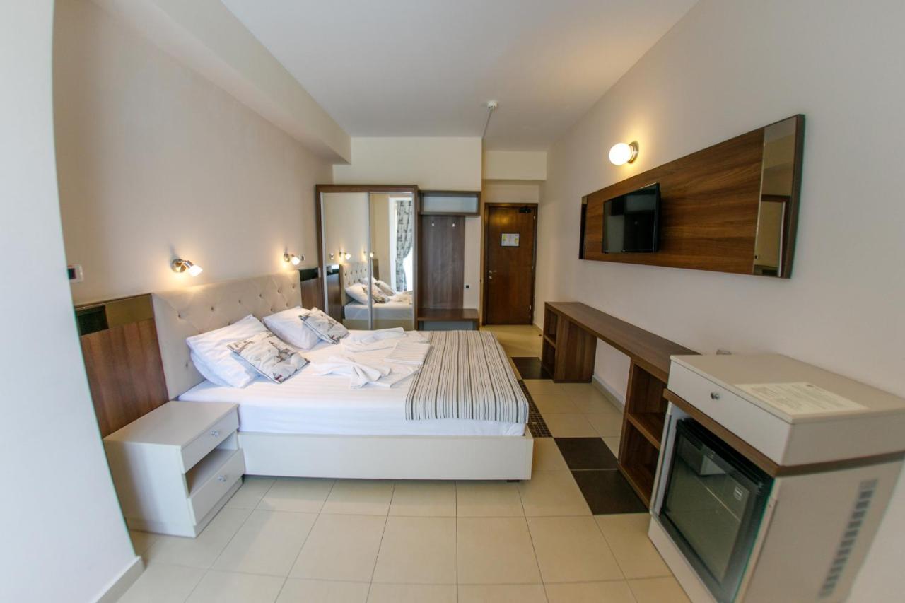 Jijo'S Hotel Mamaia Exteriér fotografie