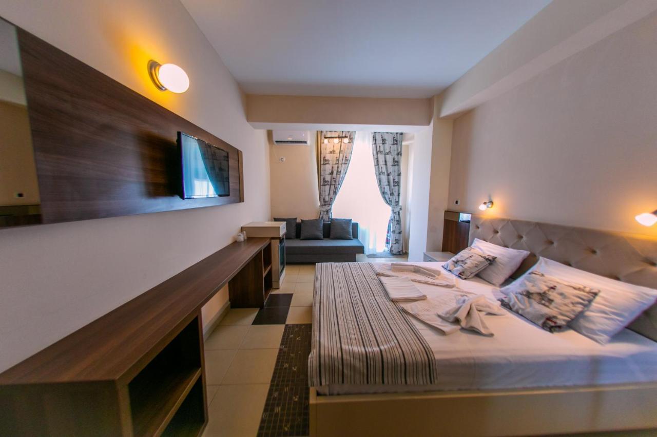 Jijo'S Hotel Mamaia Exteriér fotografie