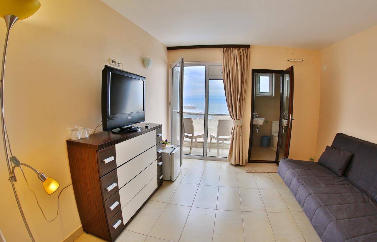Jijo'S Hotel Mamaia Exteriér fotografie
